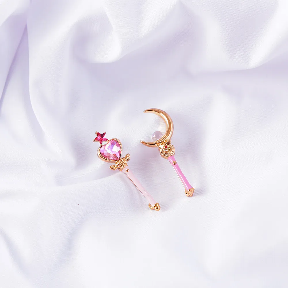 Anime Sailor Brooches Cute Usagi Tsukino Transformation Device Lapel Pin Cosplay Costume Props Jewelry Doujin Party Gifts