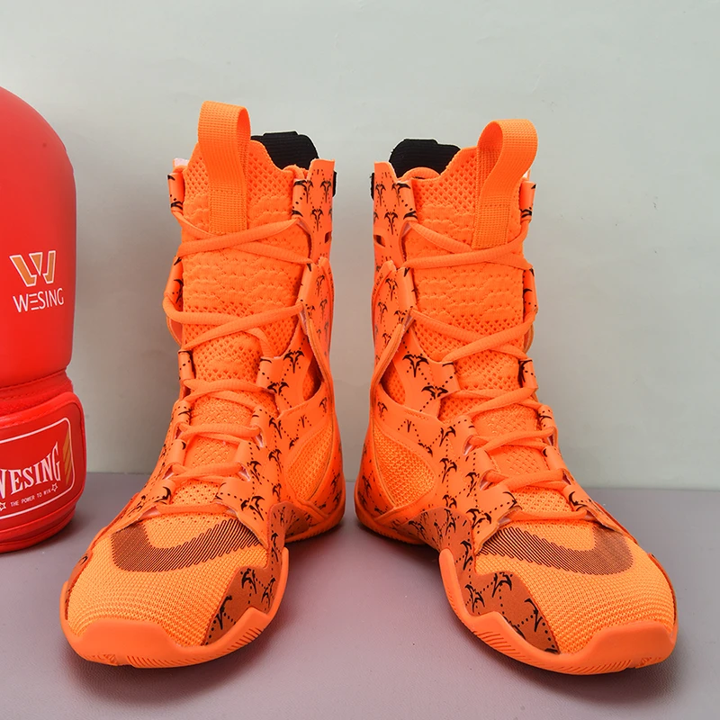 Professional Men's Wrestling Shoes, High Top Combat Training Shoes, Comfortable and Lightweight Boxing Shoes for Men