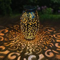 Solar Lanterns,Hanging Solar Lights Outdoor with Handle Metal Waterproof Decorative Solar Garden Lights for Patio Porch Pathway
