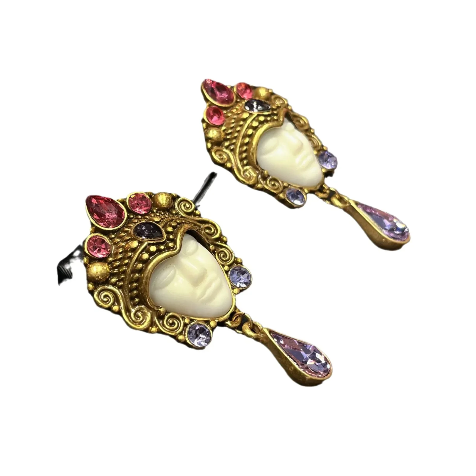 Vintage Handmade Retro Buddha Face Statue Heavy Earrings European and American Exaggerated Personality Palace Portrait Earrings