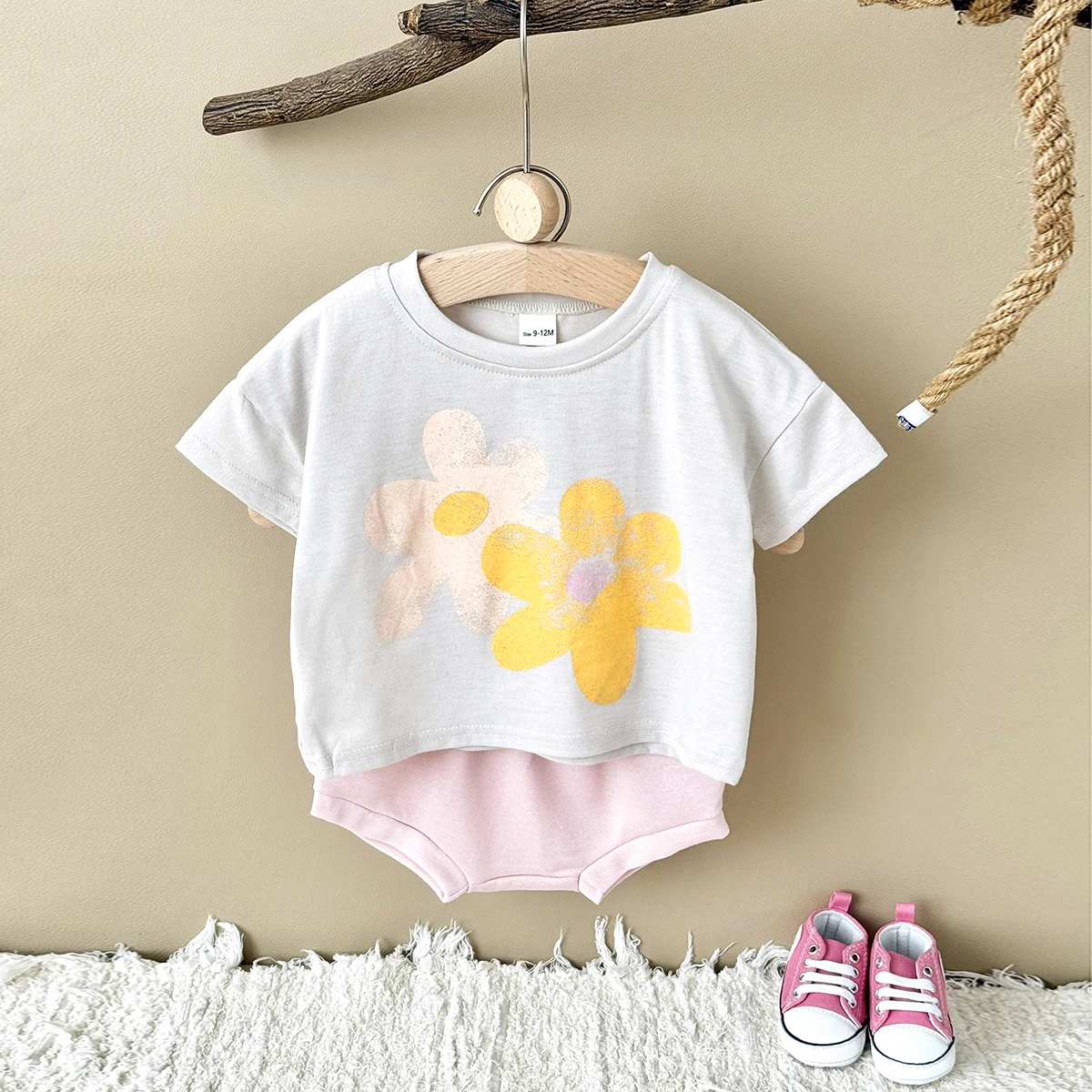New Toddler Girl Outfit Baby Clothes Set Newborn Baby Girls Summer Clothing Suit Sun Flower Print T-shirt+Beach Shorts 2Pcs/Sets