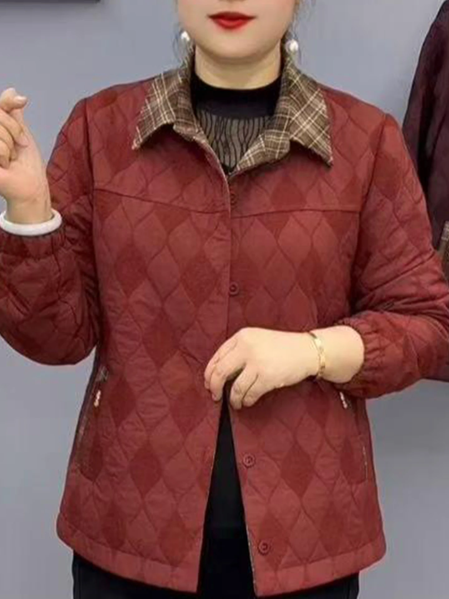 faionable-ort-collar-jaet-spring-2026-new-sle-trendy-versatile-midlife-mommy-clothes-plus-size-slimming-top