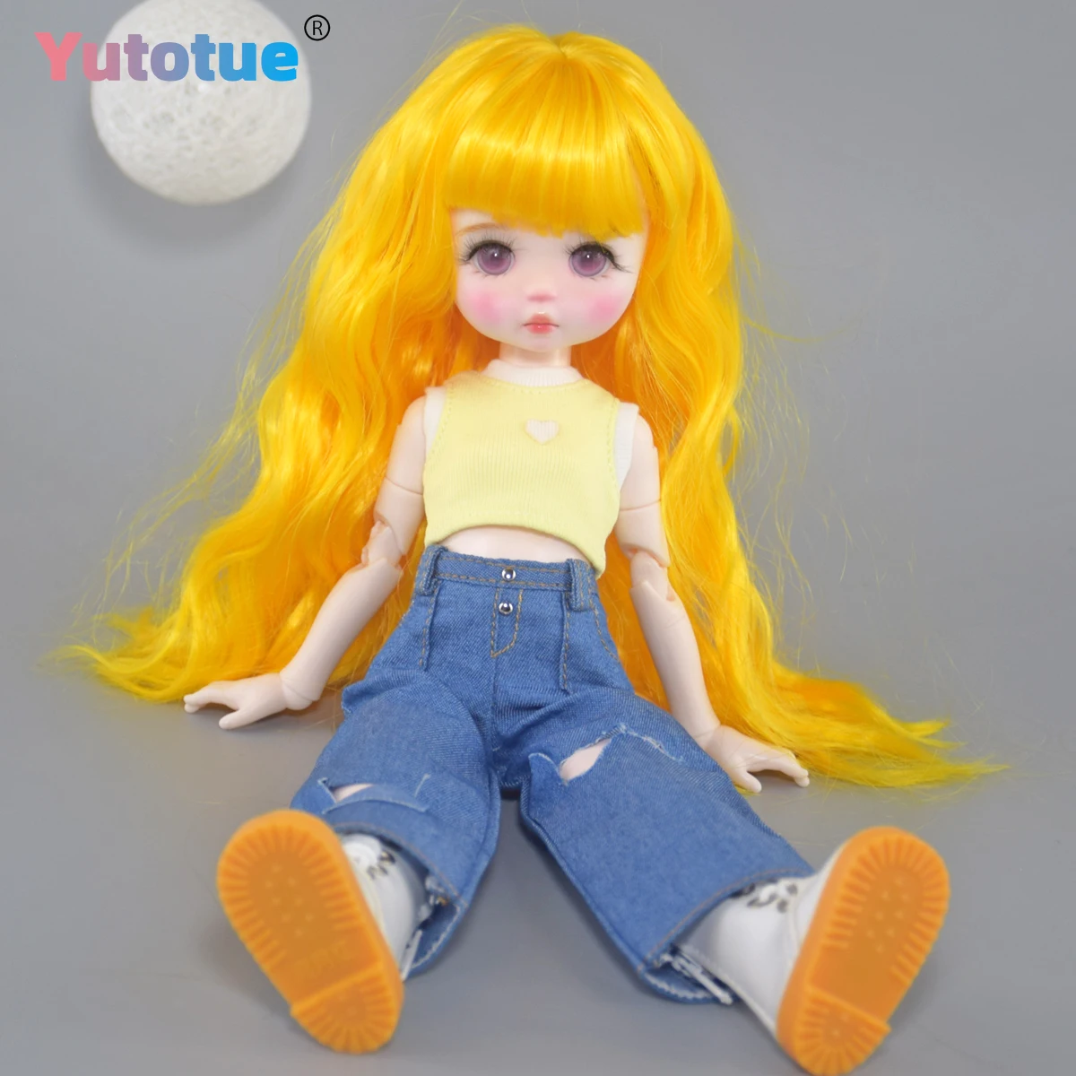Yutotue boneca de menina fofa de 30cm de altura com cabelo encaracolado removível roupas da moda conjunto completo boneca bjd presente para crianças