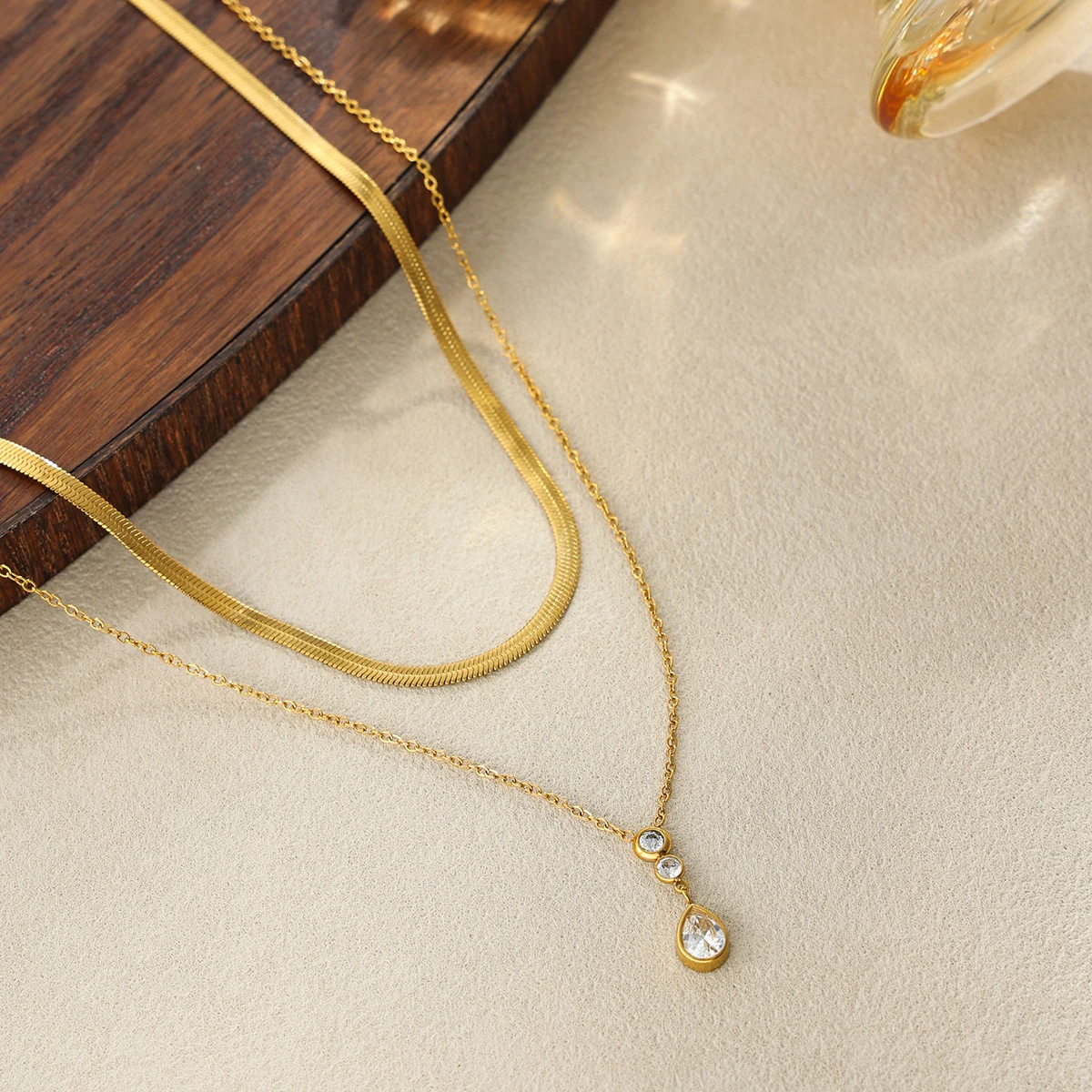 PuRui Elegant Water Drop Zircon Pendant Necklace Women Vintage Stainless Steel 18K Gold Plated Waterproof Jewelry Party Gifts