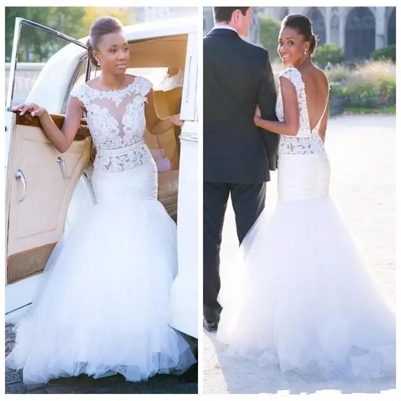 맞춤형 빈티지 아플리케 레이스 탑 캡 슬리브 머메이드 웨딩 드레스 Tulle Sweep Train 아프리카 스타일 가든 V자형 백 브래지어