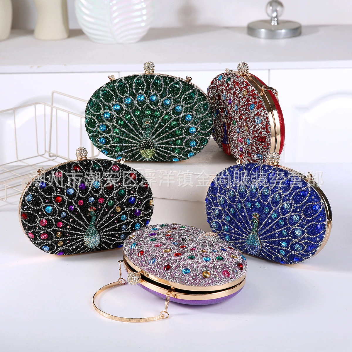 2025 New Peacock Diamond-encrusted Dinner Banquet Hand Shoulder Messenger Chain Purses and Handbags  Ladies Hand Bags  Pink Bag