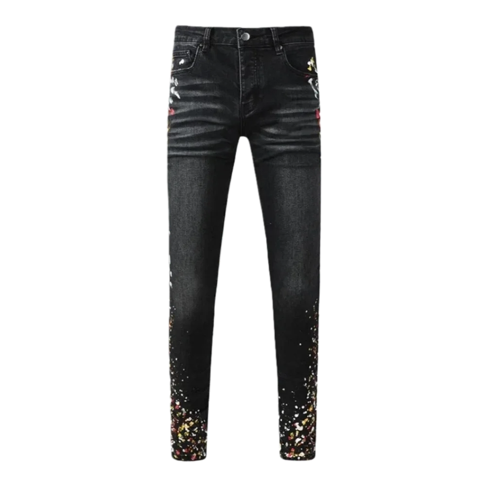 

High-quality rainbow-printed jeans with classic buttons and washable craftsmanship, a versatile choice for autumn and winter