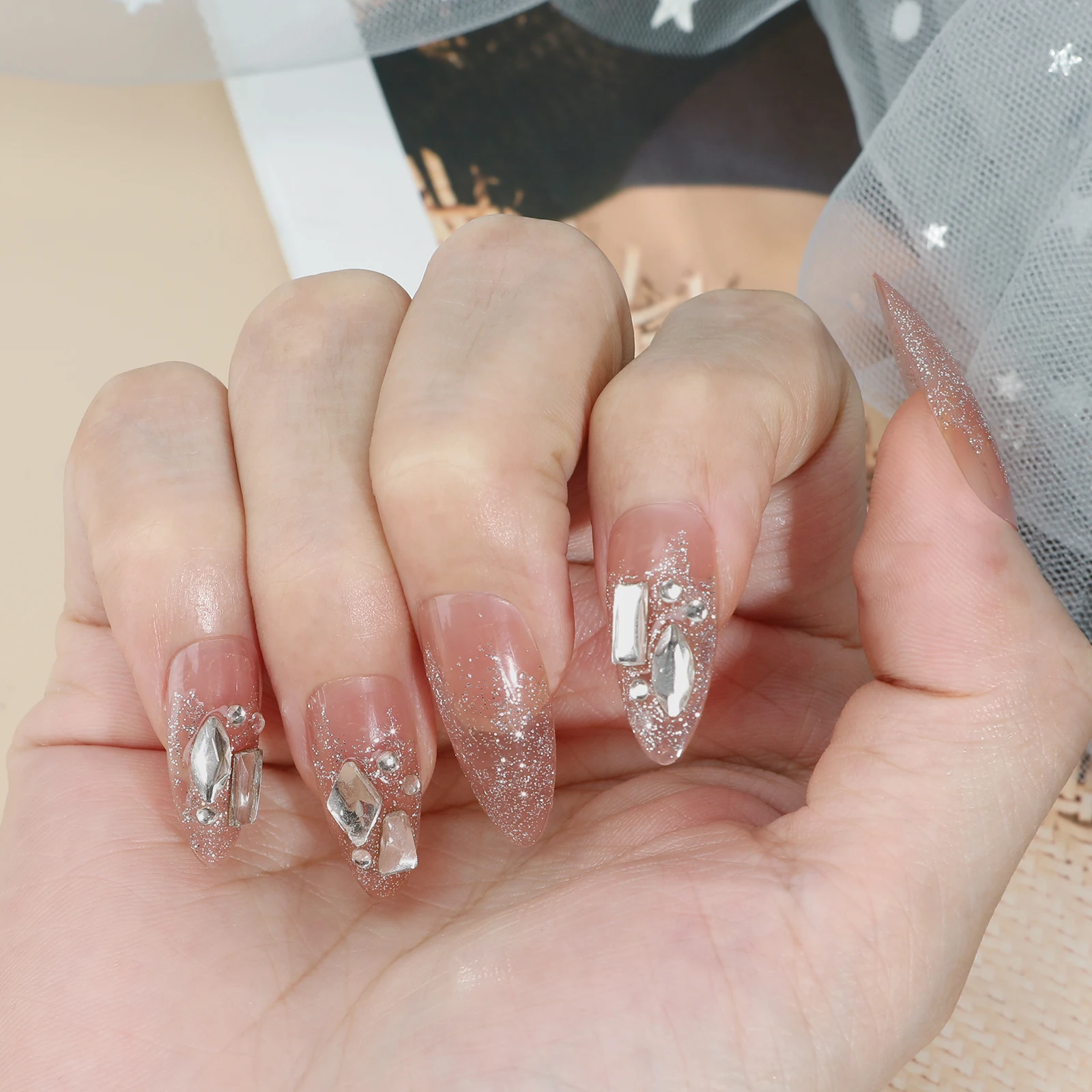 

Rhinestones Press on Fake Nails Tips Rhinestones False Nails for Women Girls Nail DIY