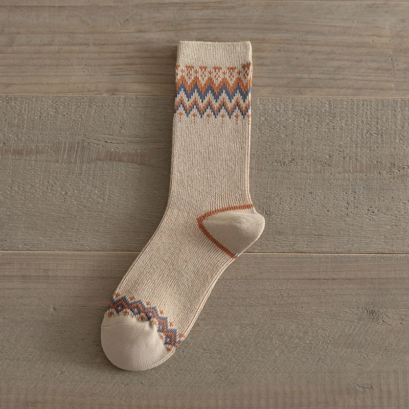 

Теплые средние носки, устойчивые к запаху, удобные модные носки, женские осенние носки, модные повседневные носки на осень