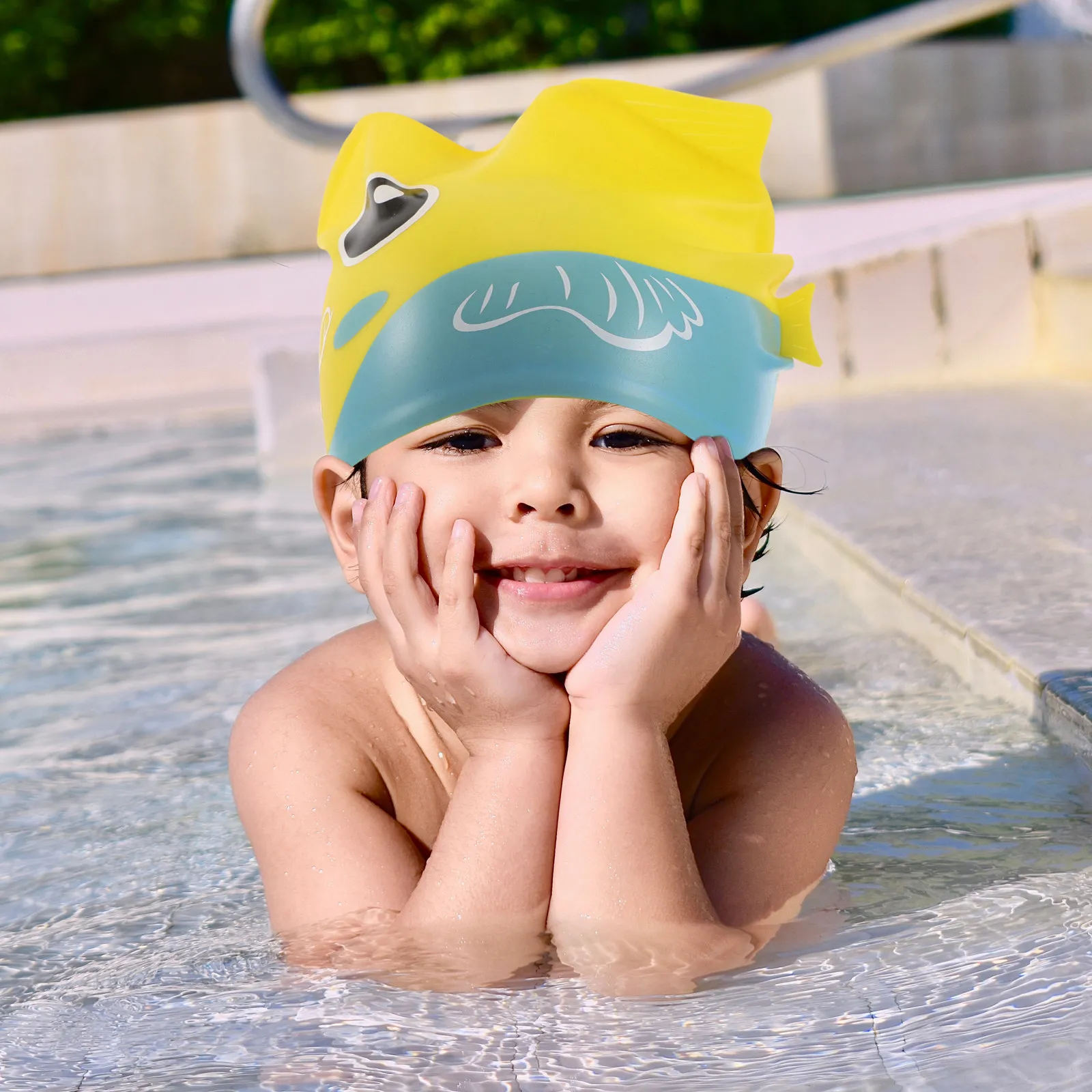 

Silicone Swim Cap Cute Fish Pattern Comfortable Waterproof Cartoon Swimming Cap for Pool Party Holiday Use