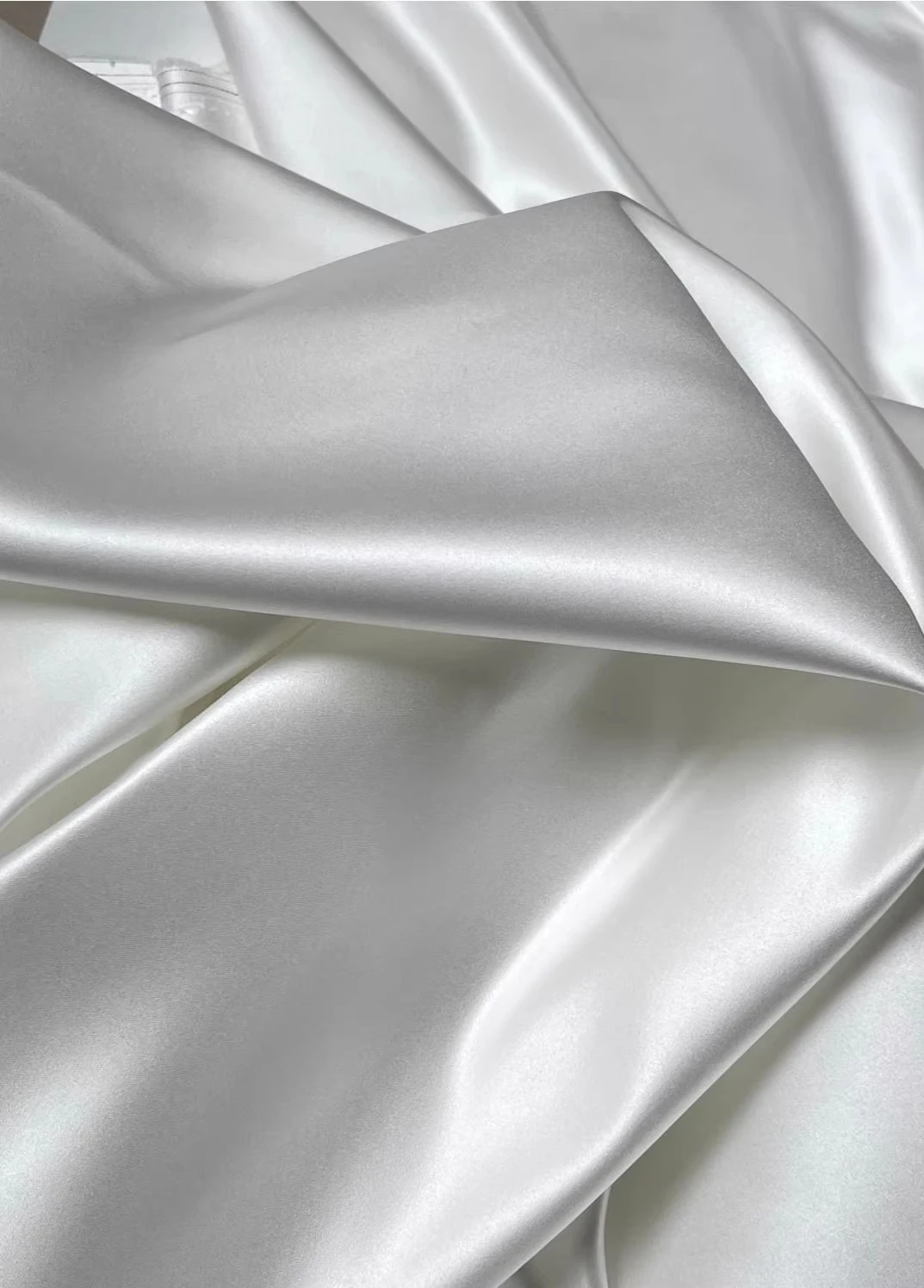 Solid color high-end soft satin fabric sewn wedding dress evening gown handmade designer fabric