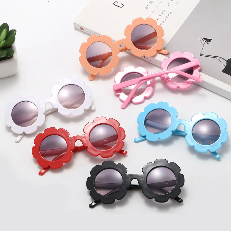 children's glasses plastic frame decorative glasses small flower lens baby fashion Korean plastic sunglasses