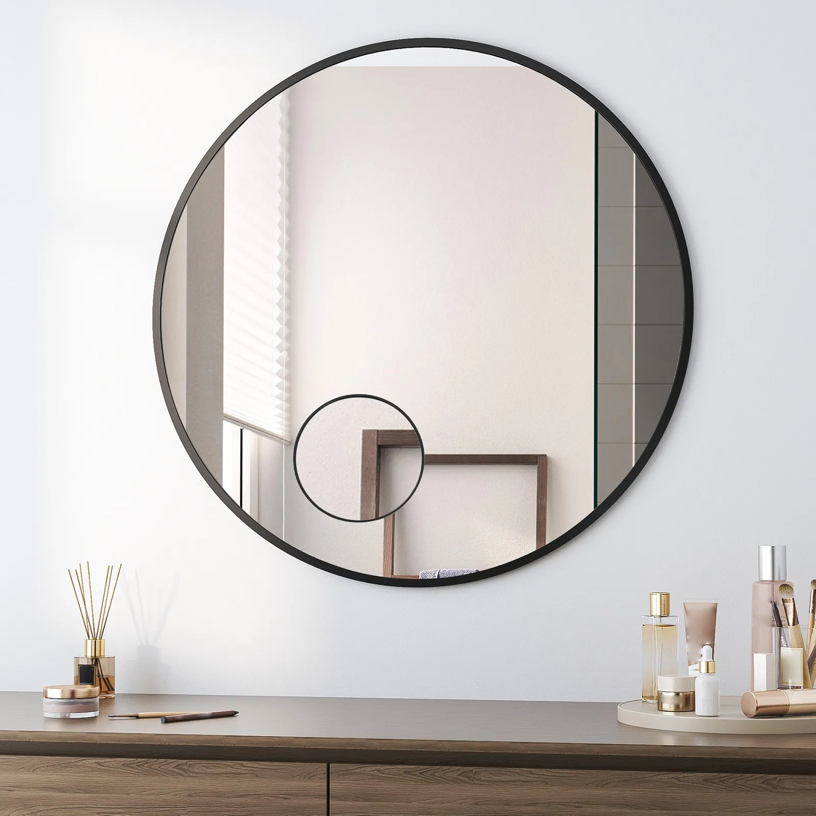 

Набор из 5 мини-зеркал с 5-кратным увеличением на присосках для точного нанесения, макияжа, ювелирных работ и рукоделия