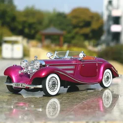 1/24 Scale 500K Classic Car Model Toys Diecast Alloy Vehicles Pull Back Sound Light Rubber Tires Doors Opened Toy for Kids Gifts