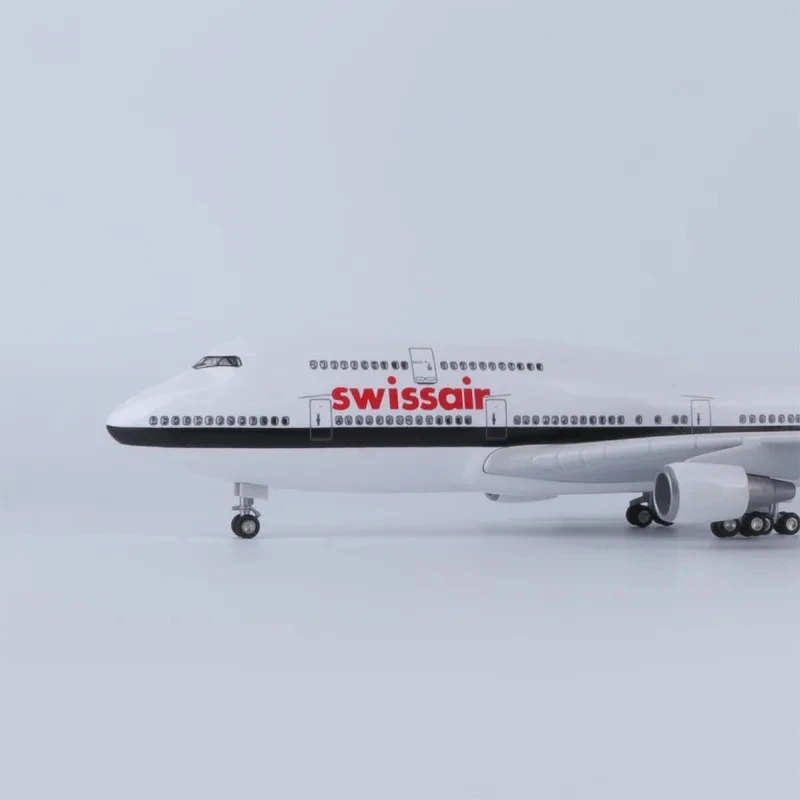 Model pesawat skala 47cm 747 Model pesawat Swiss Airways B747 Model pesawat Resin Die-cast pesawat mainan anak-anak untuk Bo