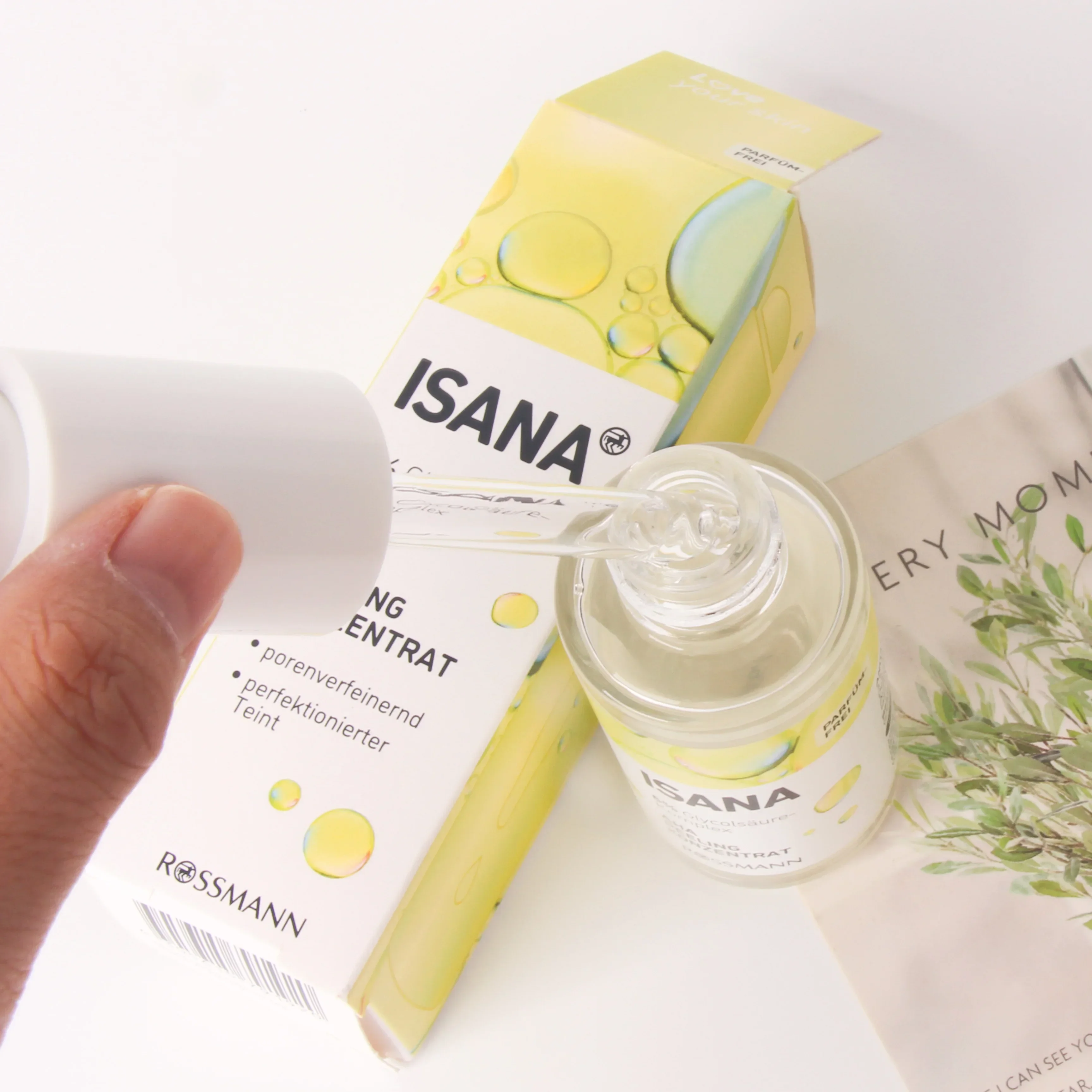 Original Germany Isana 6% AHA Fruit Acid Face Serum 30ml Acne-treatment Exfoliator Remove Blackheads Shrinking Cleansing Pores