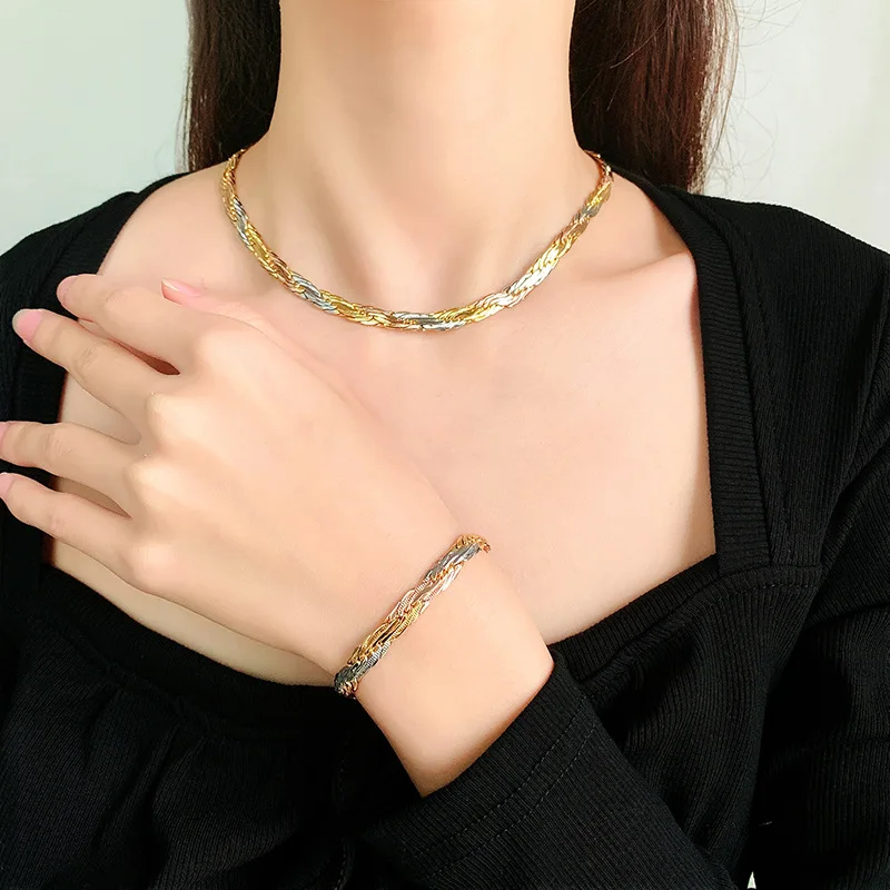 Jewelry Retro Elegant Niche Design Necklace All-Match Electroplated Colored Gold Woven Hemp Flowers Chain Suit