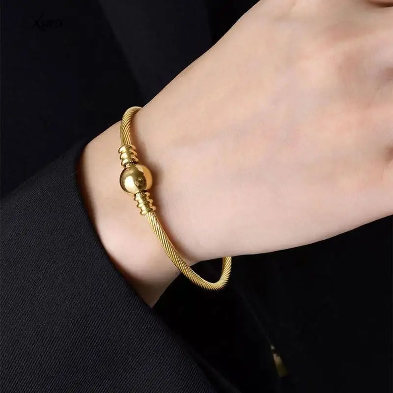 Fashion Punk Gold Color Bangles for Women Men Trendy Stainless Steel Metal Bracelets Bohemian Jewelry Accessories Gift Wholesale