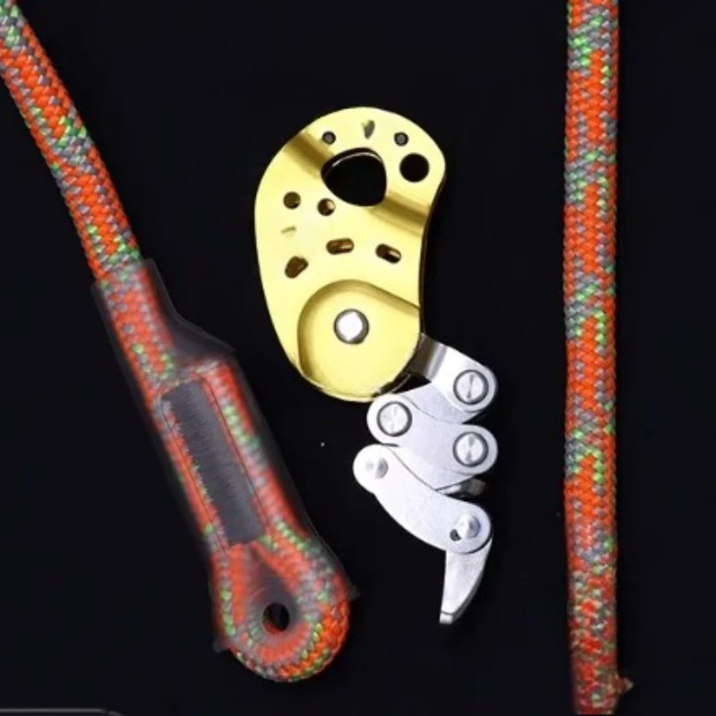 Grab the knot up, rope grabber, tree climber, grab the knot down, altitude
