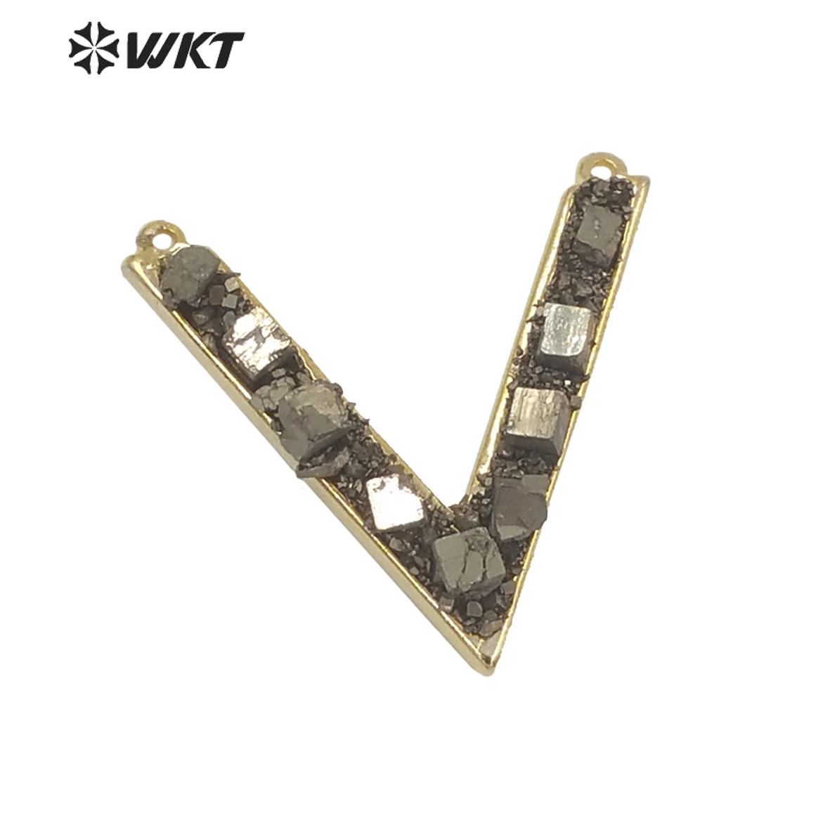 

WT-P812 Charm Letter V Shape For Jewelry Natural Pyrite Stone Paved On The letter V Fashion Gold Pendant Gift In High Quality