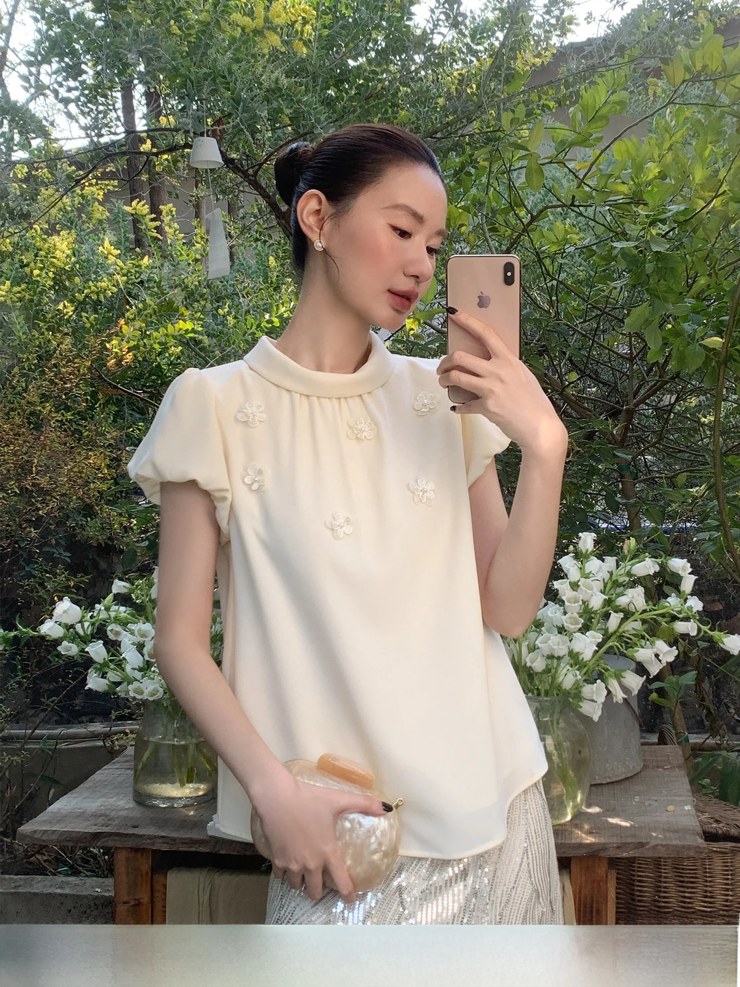 

XXNING Lazy Holiday Decorative Flower Bud Sleeve Turn-down Collar Shirt Loose Fit Polyester Fiber Short Sleeve Women's Shirt