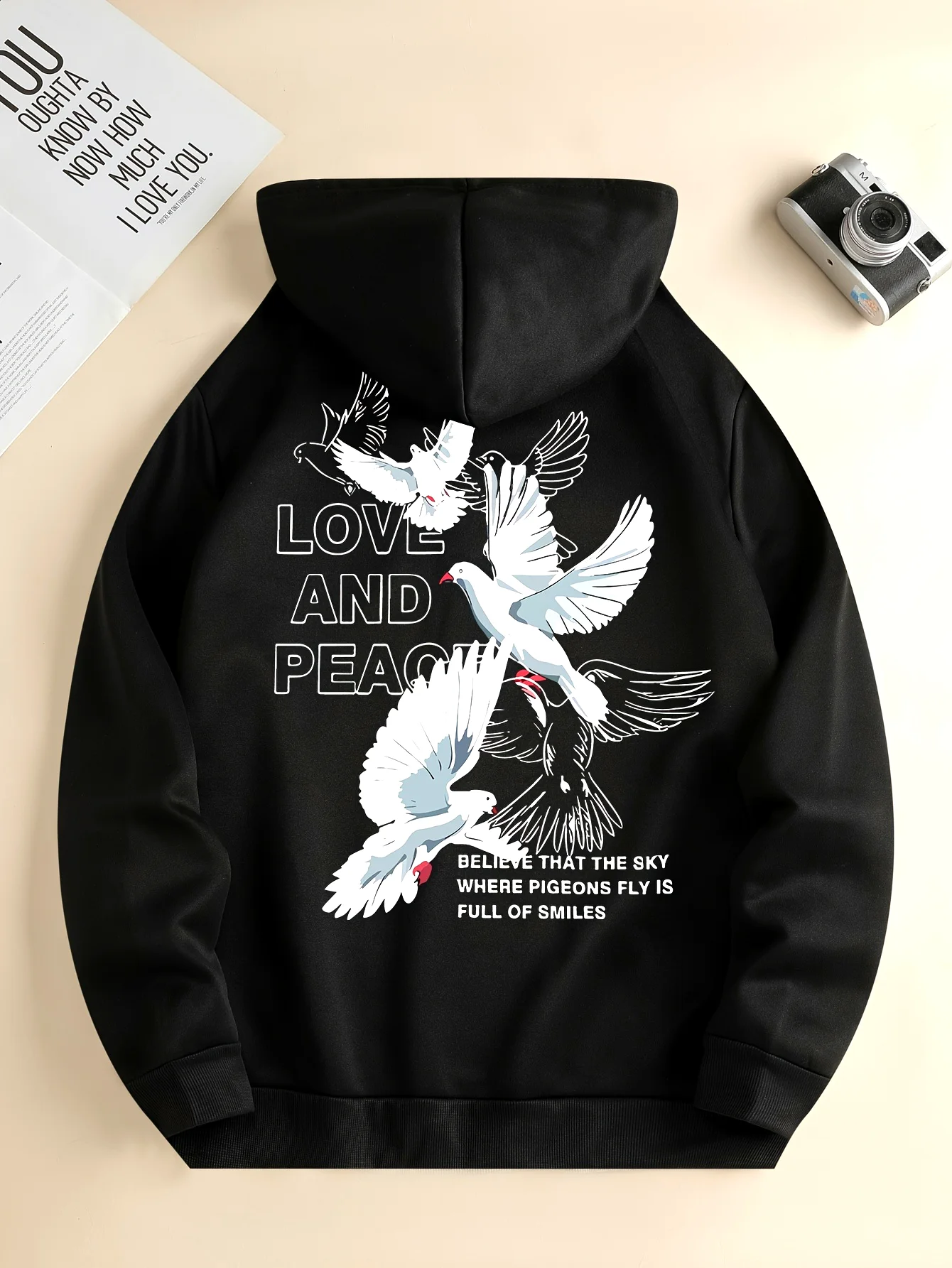 

Hoodie with White Dove & "LOVE AND PEACE" Print Casual Drawstring Pullover with Kangaroo Pocke Long Sleeve