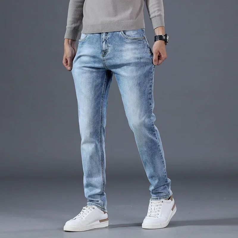 Jeans en denim bleu clair pour hommes, vêtements d'automne, mode plissée, poche rétro, pantalon skinny, haute qualité, 28-40