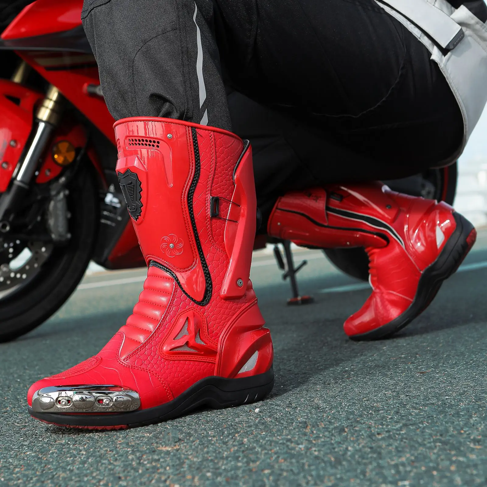 

Motorcycle Riding Boots Men Pull Motorcycle Shoes Road Breathable Anti-fall Shoes Rider Four Seasons Botas