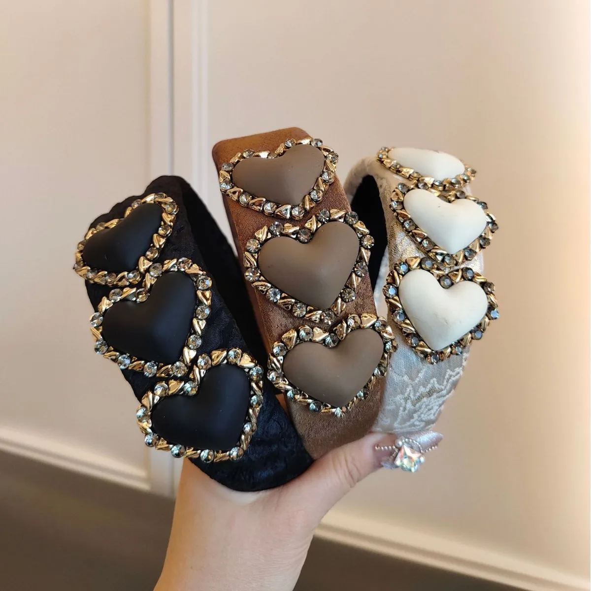 

Spring New Korean-style Vintage Heart-shaped Rhinestones Headband Luxury Hair Accessory