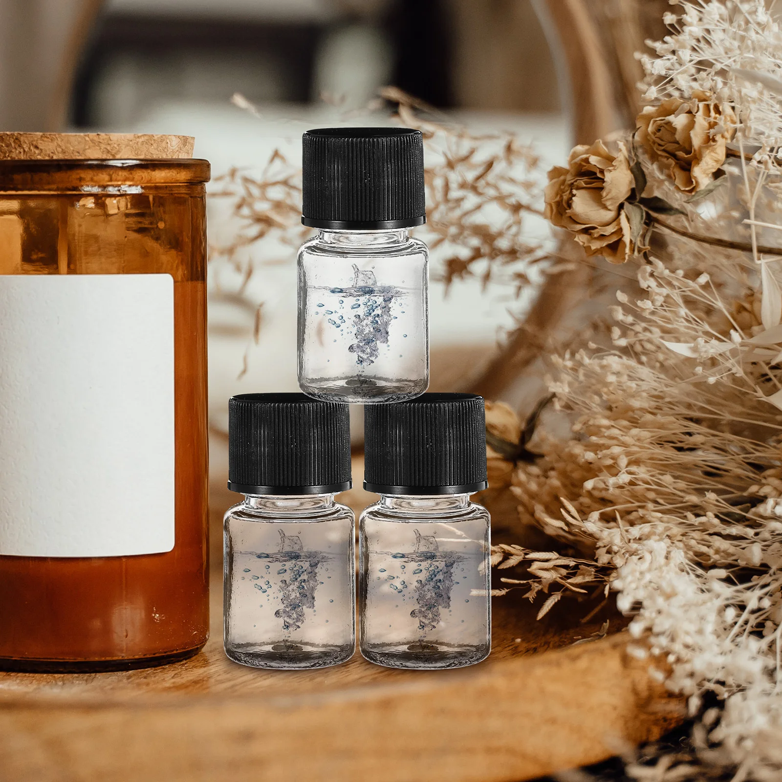 50Pcs Essential Oil Sample Bottle Clear Plastic Small Liquid Container Refillable Leak Proof for Travel Perfume Storage