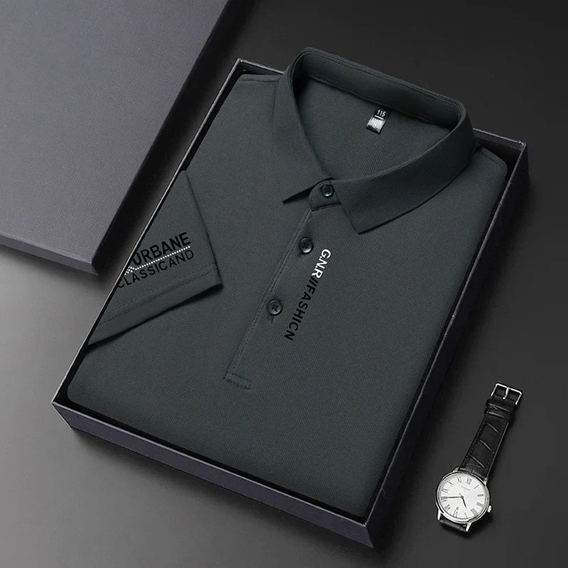 New Men's Business Casual Short Sleeved Shirt with Badge Solid Color Polo Shirt Fashionable Breathable Comfortable Versatile Top