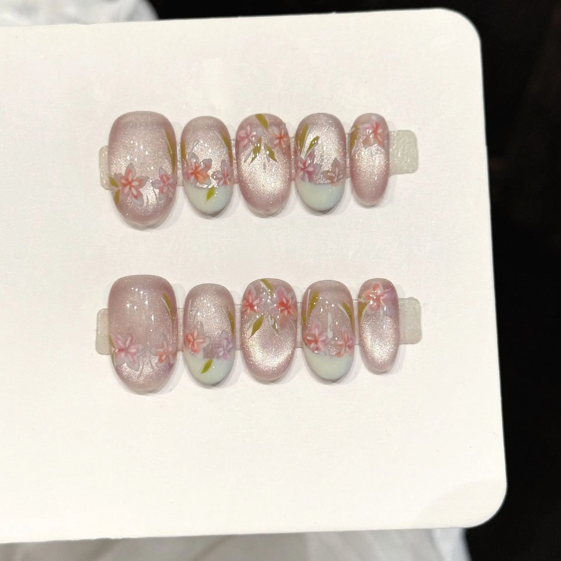 

10PCS Handmade Press on Nails Fresh Sweet Flowers Cat's Eye Fake Nails with Whith French Design Acrylic Manicure Set for Women