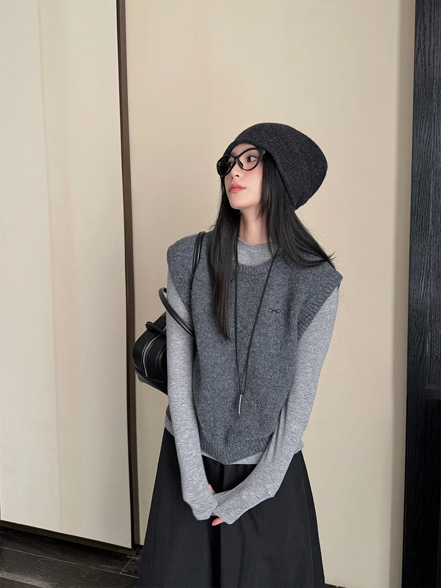 

LUJIA Wool Silk Base irt Women's Autumn Winter Sle Slim Fit f High Collar ey Color Casual Faion Ladies T-irt