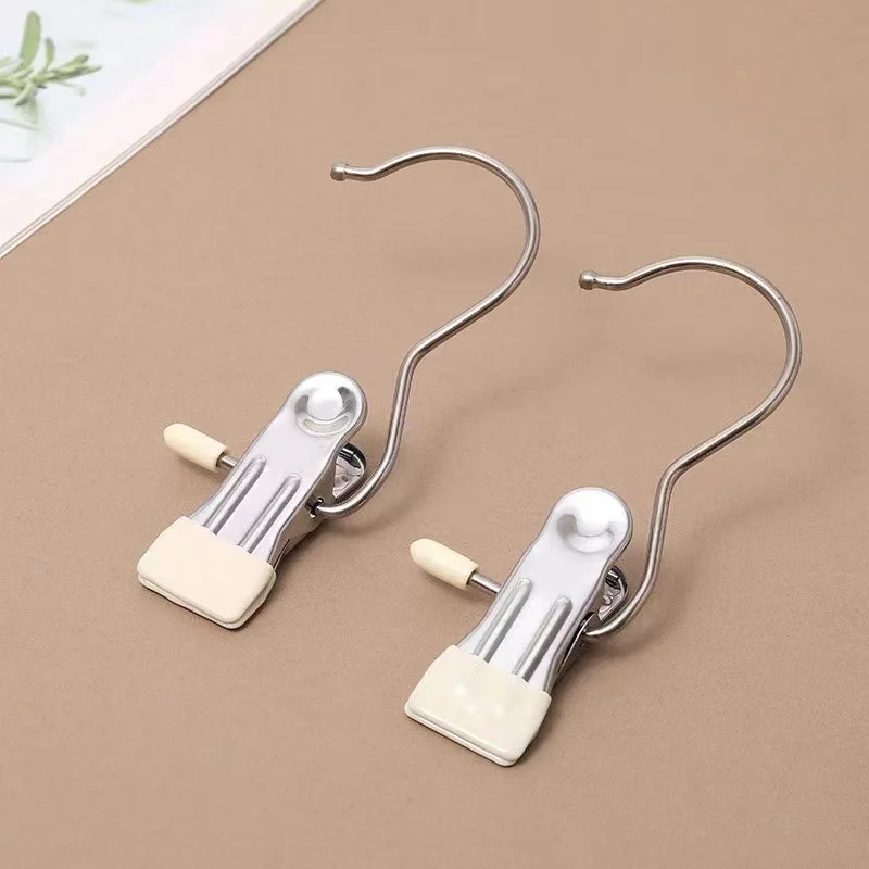 

4 Multifunctional Metal Clothes Pegs with Colorful Handles——Non-Slip、Strong Grip，For hanging socks、Pants and Organizing Items，La