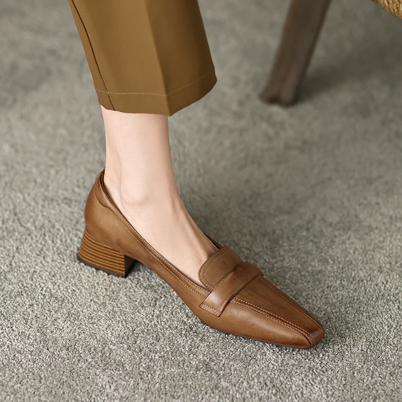 Mid Heel Retro Women Pumps Pointed Toe Concise Office Lady Working Shoes Woman Genuine Leather Pumps Basic Spring Summer 2024