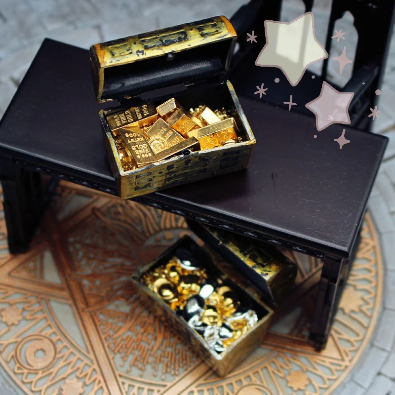 Miniaturowy domek dla lalek w skali 1/12, symulacja złotego sztabka, skrzynia z pokleństwami, pirackie skarby, mikro-krajobraz, dekoracja, zabawa w udawanie dla dzieci.