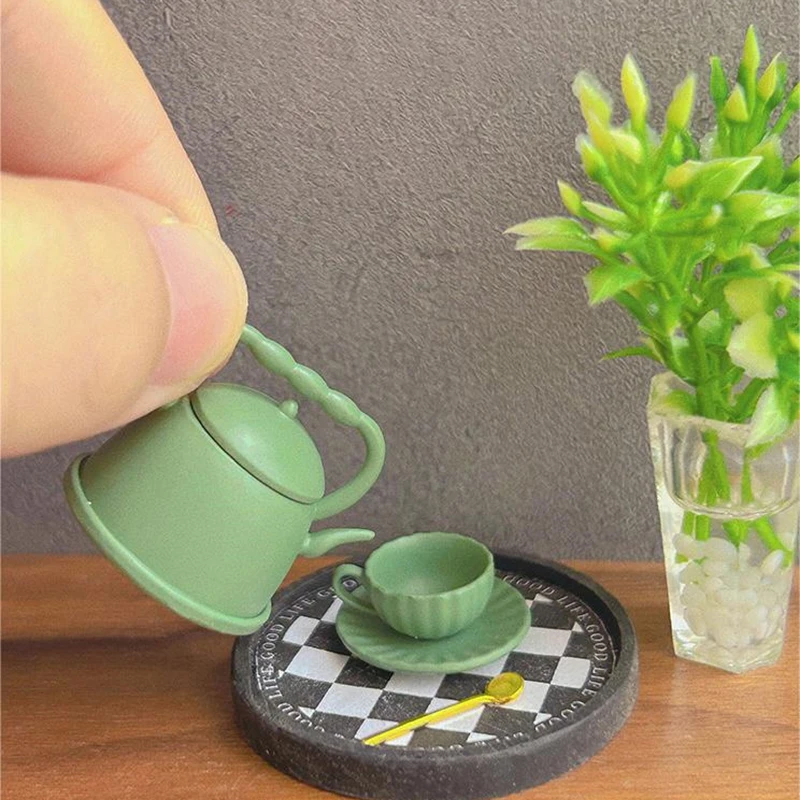 1Pc 1:12 teiera in miniatura bollitore per il tè casa delle bambole accessori per alimenti da cucina casa delle bambole mobili da cucina teiera