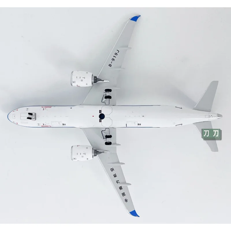 Diecast 1/400 Scale China Southern Airlines C919 Commercial Aircraft B-919J Simulation Aircraft Model Alloy Collection