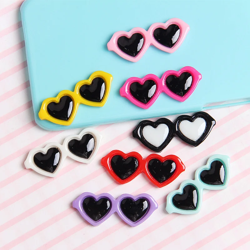 10Pcs Mini Heart Sunglasses Cute Planar Resin Flatback Buttons DIY Doll House Toys Decoration Craft Supplies Accessories