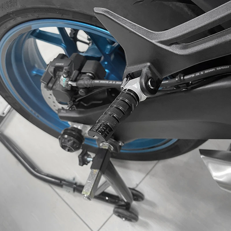 Motorcycle FZ6 CNC Rear Foot Pegs Rests Passenger Footrests For fz6 FZ 6 FAZER 2006-2012 2011 2010 2009 FootPegs Accessories