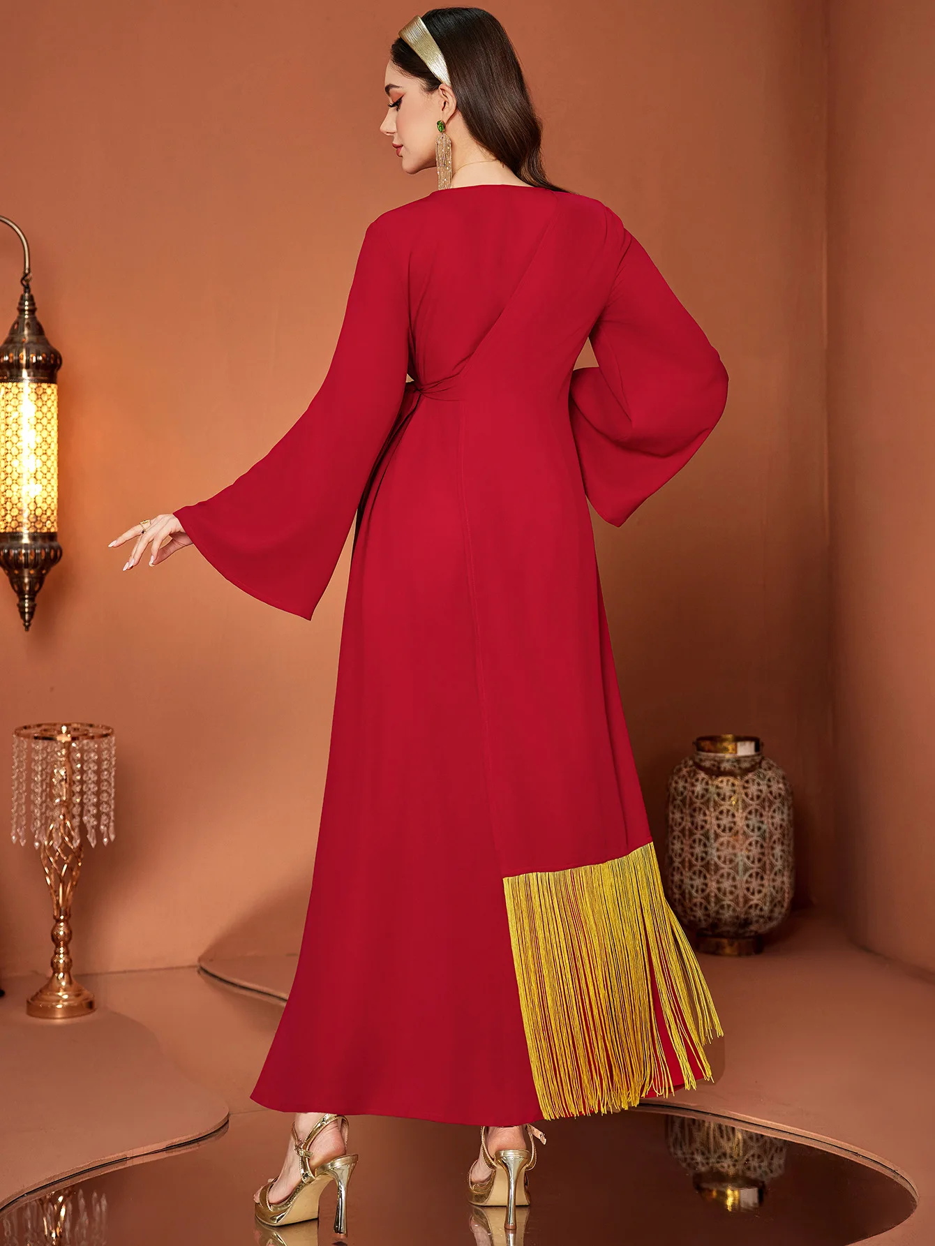 Eid Robe musulmane femmes Abaya col en V diamant robes longues gland robes Largos fête Caftan Jalabiya Ramadan Robe à lacets 2025