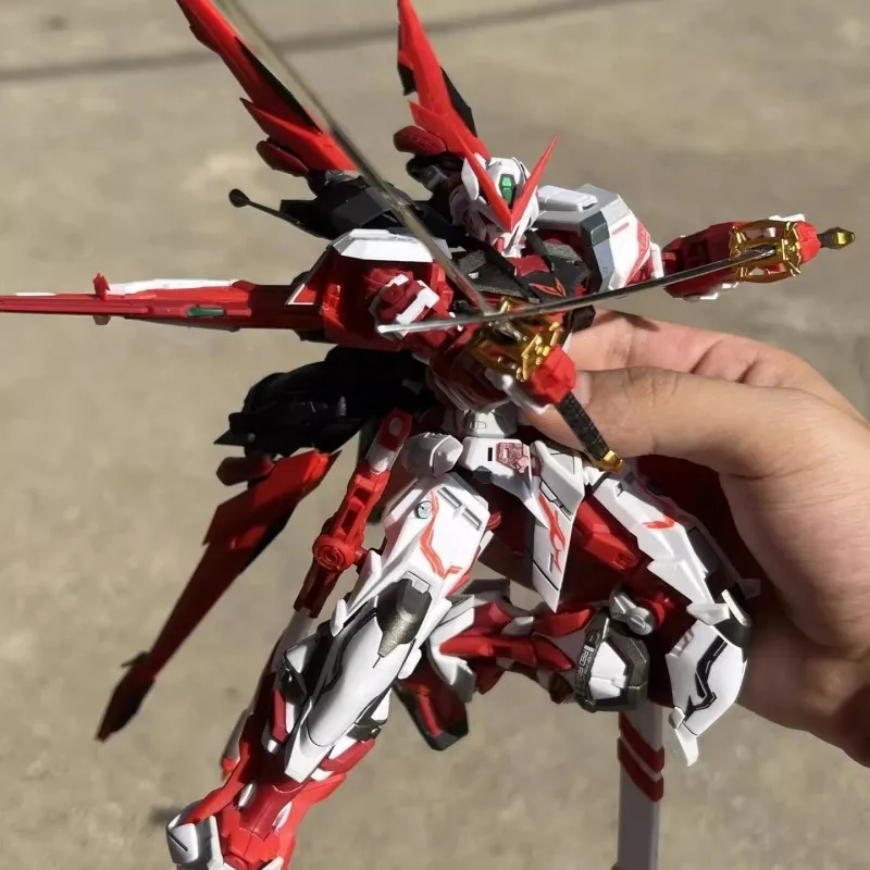 【再発行】DABAN MG 1/100 アストレイ レッドフレーム 8812A 組立モデルキット フライトユニット ソード アクションフィギュア ロボット プラスチックモデル おもちゃ
