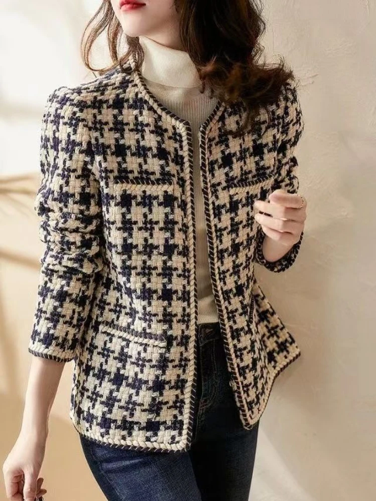 ملابس خارجية عصرية للسيدات 2025 وصلت حديثًا سترة تويد أنيقة لأوائل الخريف والشتاء للتخسيس طراز نبيل متعدد الاستخدامات #4