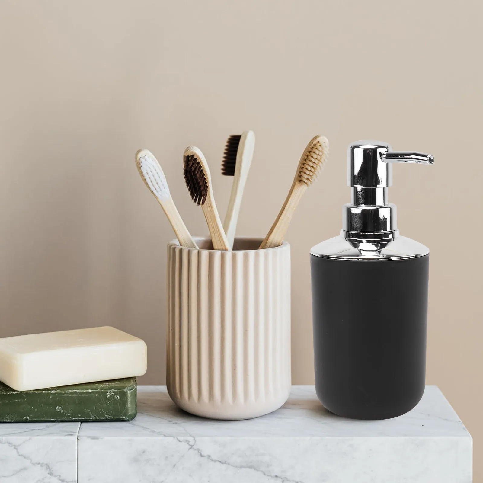 

Набор для ванной комнаты: современный минималистичный держатель для мыла и зубных щеток, комплект для дома и отеля, черные аксессуары для ванной