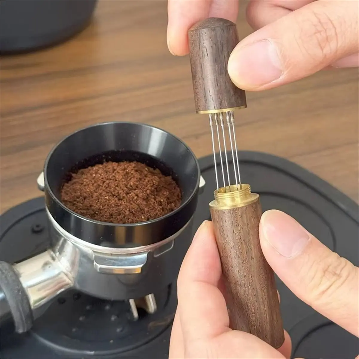 Multi-use Gear 7 Pack Espresso Accessories Kit,51mm Espresso Tool Kit Espresso Tamping Station Coffee Distributor Tamper WDT Too
