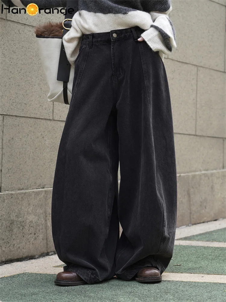 

HanOrange 2025 Autumn Winter Retro Fashion Curved Split Balloon Jeans Women Loose Fashion 100% Cotton Denim Pants Black