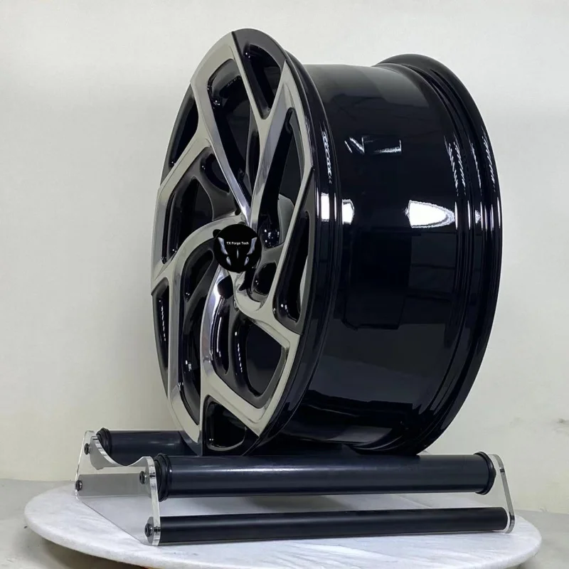 Factory  High Quality Customize Alloy Stable Polishing  Forged Wheels Modified Hub 15-26Inch Car Rims Passenger Car Wheels