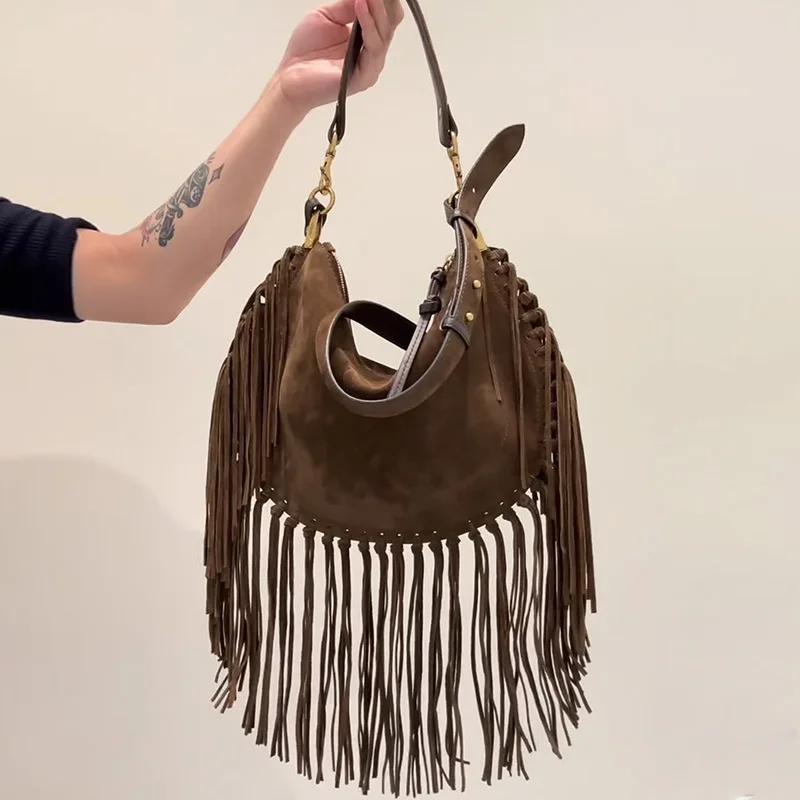 

New retro fashion women's bohemian style large capacity off-road shoulder bag retro suede crescent design luxury casual handbag