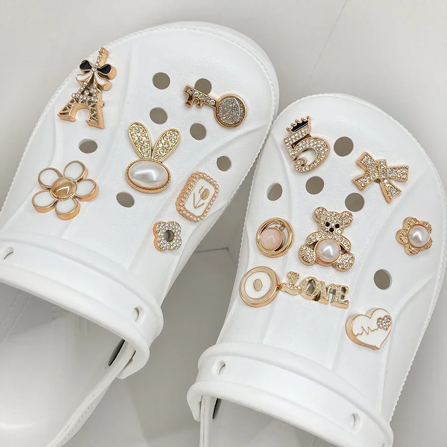 14PCS Shoe Charms Rhinestone Pearl Decorations DIY Detachable Pins for Crocs Clogs Sandals Sneakers Jewelry Accessories