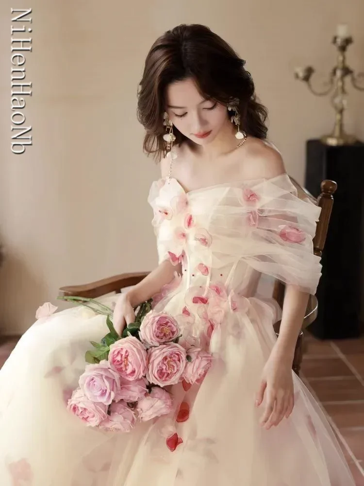 Ball Gown Wedding Dresses 2023 Off Shoulder Pink Flower Bridal Gown Bride Dress Wedding Dress